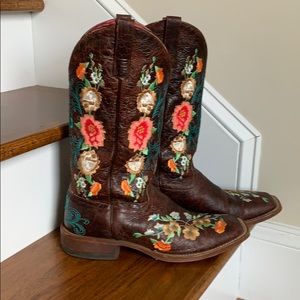 Macie Bean Rose Garden Boots